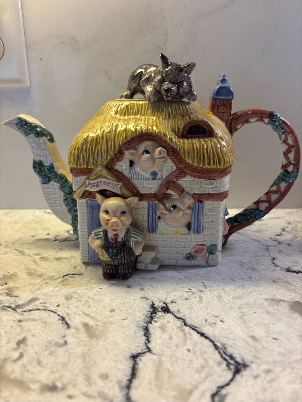 Fitz and Floyd Three Little Pigs and Wolf Teapot